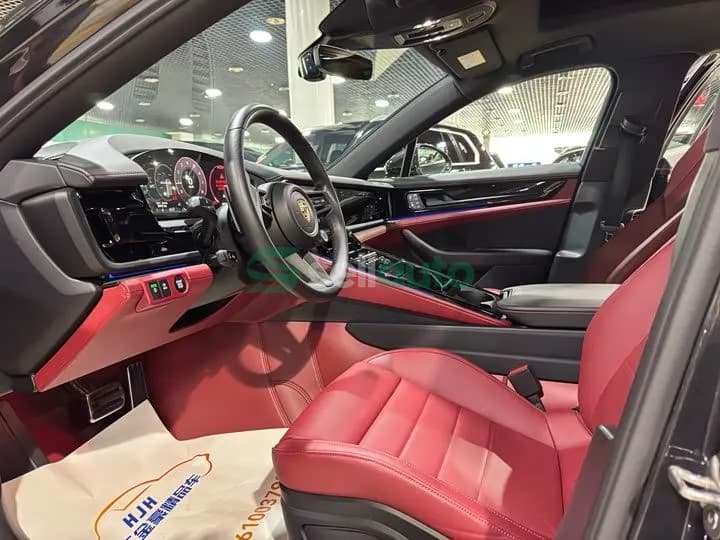 Porsche Panamera 2024 5