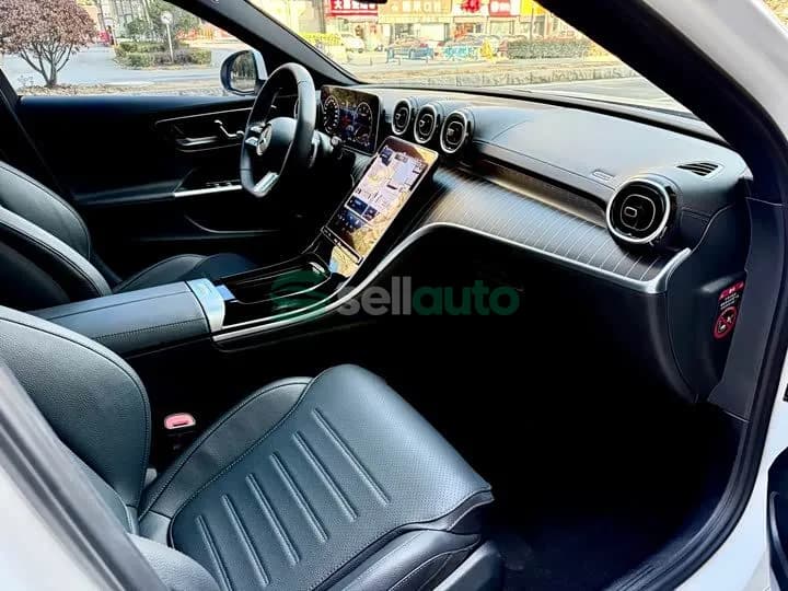 Mercedes-Benz C 2023 12