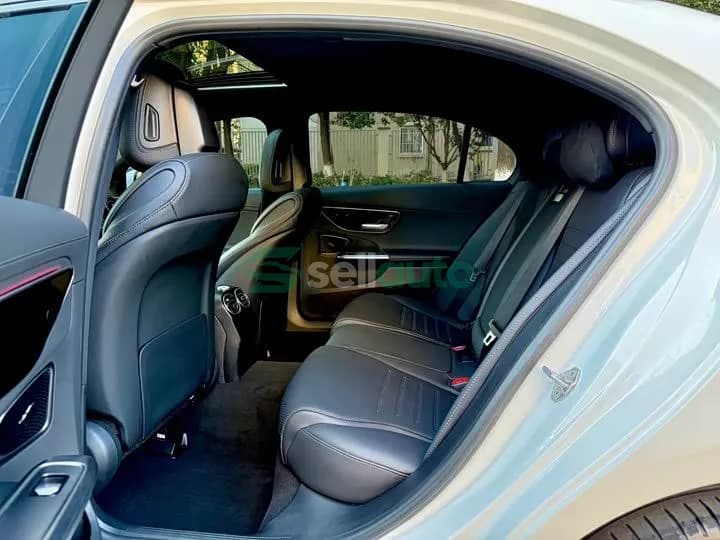 Mercedes-Benz C 2023 4