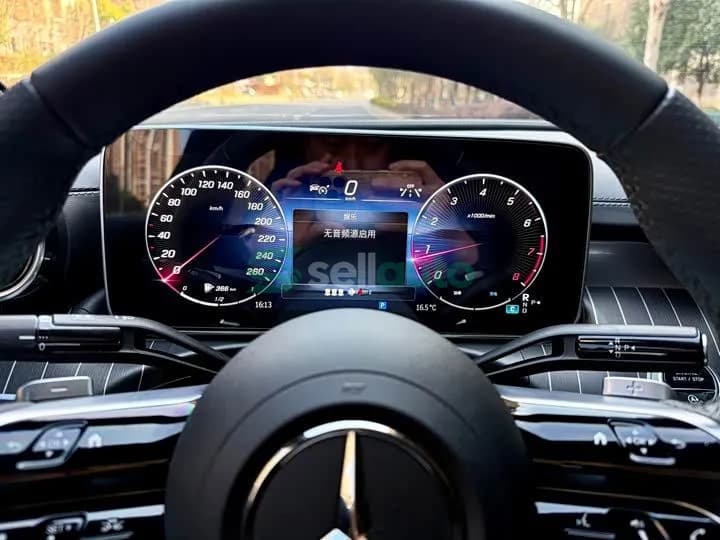 Mercedes-Benz C 2023 9
