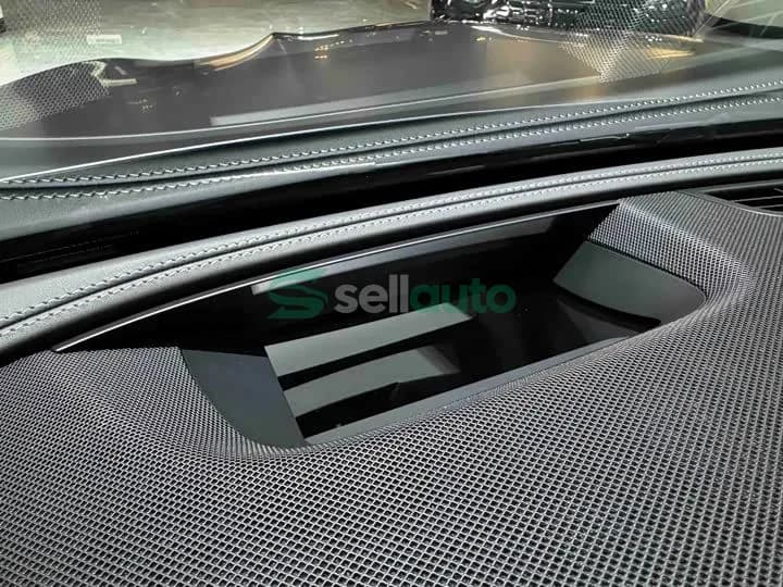 Mercedes-Benz EAMG 2021 9