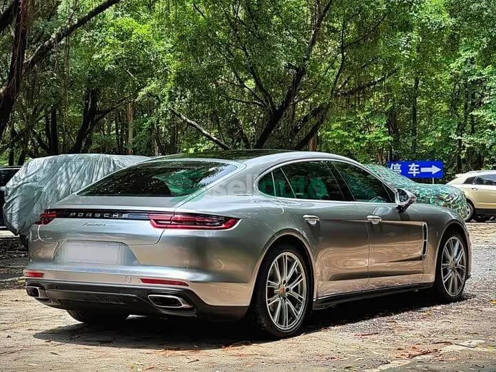Porsche Panamera 2021 2