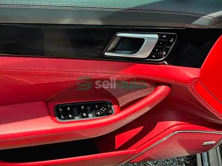 Porsche Panamera 2021 11