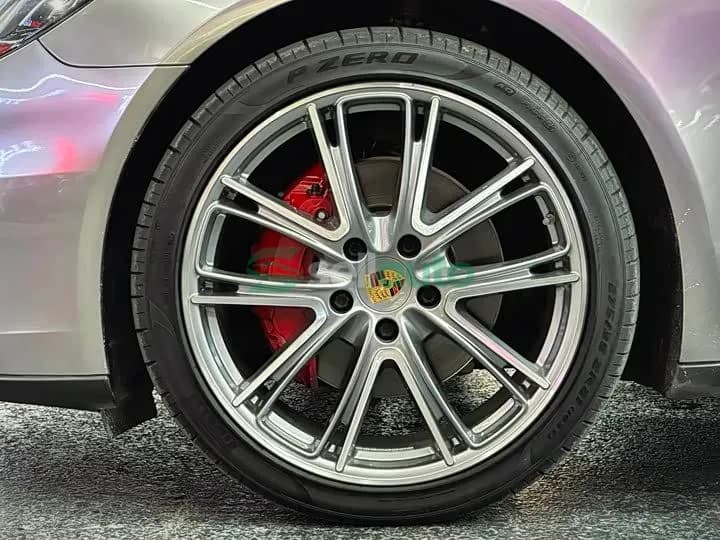 Porsche Panamera 2021 5