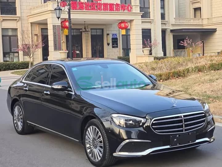 Mercedes-Benz E 2022 3