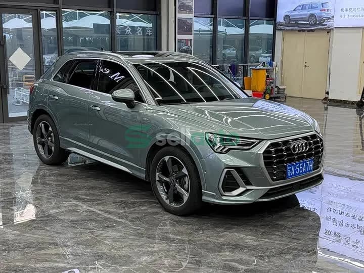 Audi Q3 2022 3