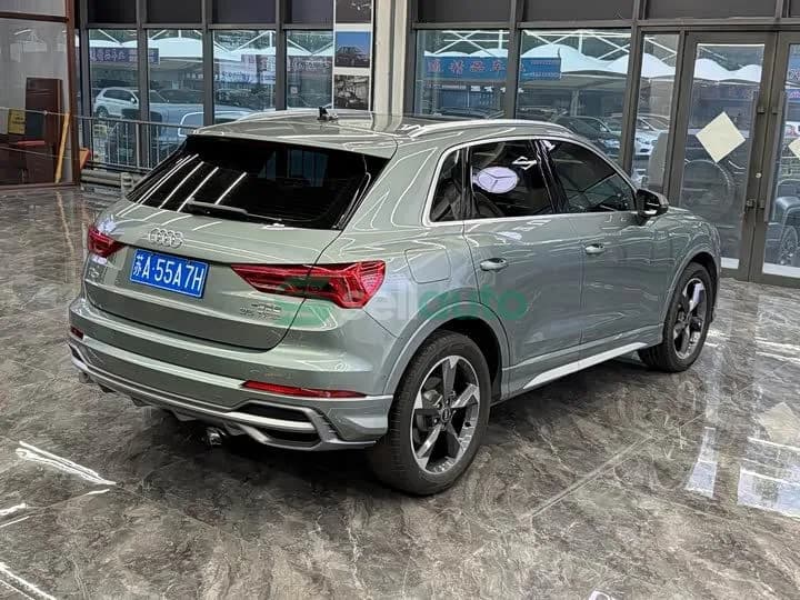 Audi Q3 2022 5