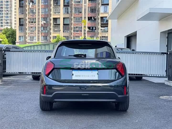 BMW MINI 2024 4