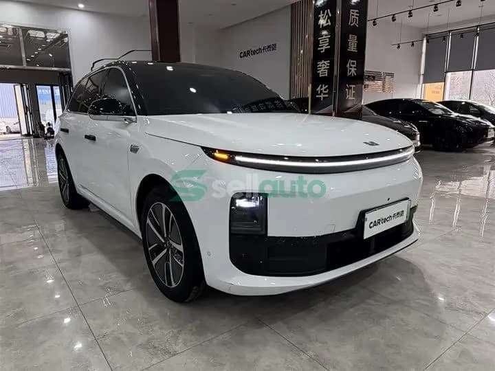 Li Auto L6 2024 2