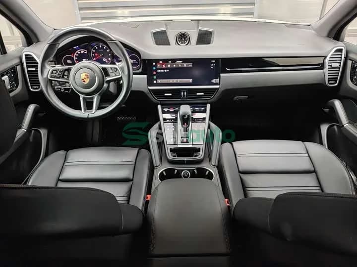 Porsche Cayenne 2022 11