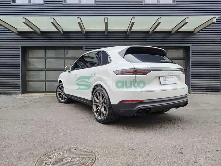 Porsche Cayenne 2022 8