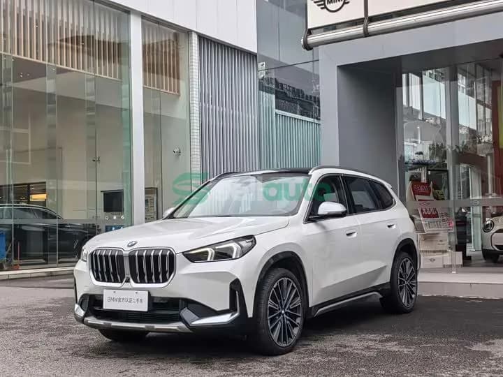 BMW X1 2023 1