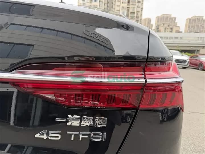 Audi A6L 2022 12