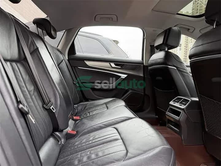Audi A6L 2022 7