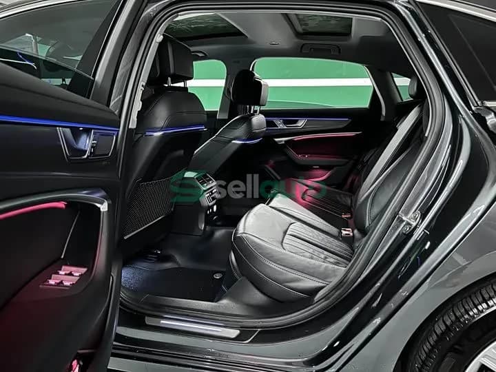Audi A6L 2023 11