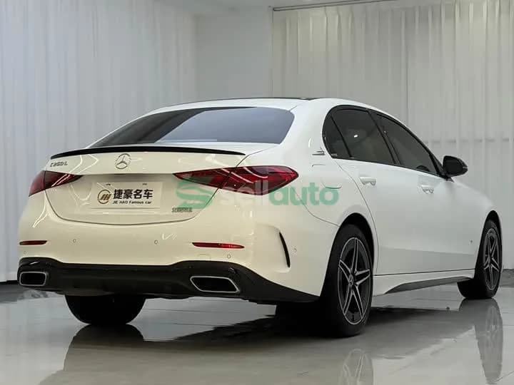 Mercedes-Benz C 2024 8