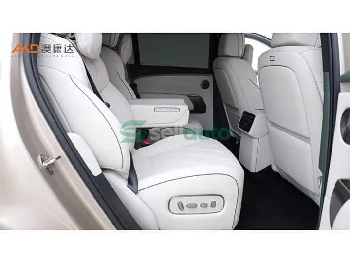 Li Auto L9 Model Livis 2026 8
