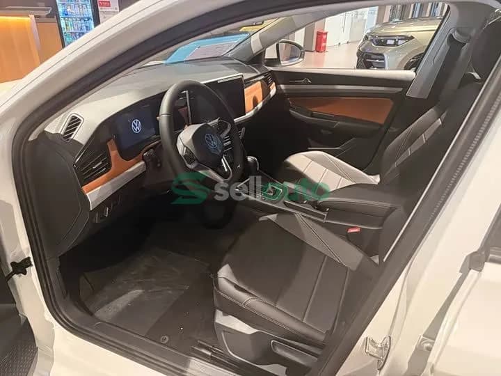 Volkswagen Bora 200TSI DSG 2026 2