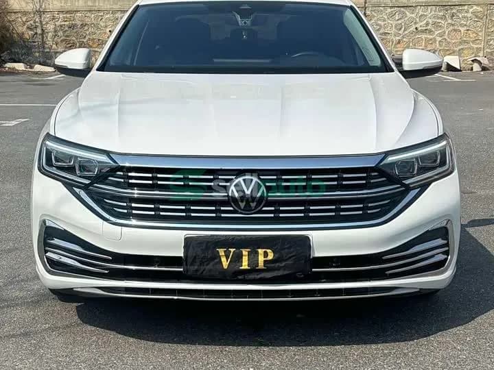 Volkswagen Sagitar 280TSI DSG 2022 4