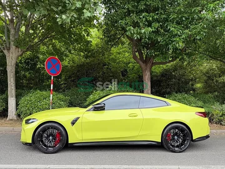 BMW M4 Coupe 2025 3
