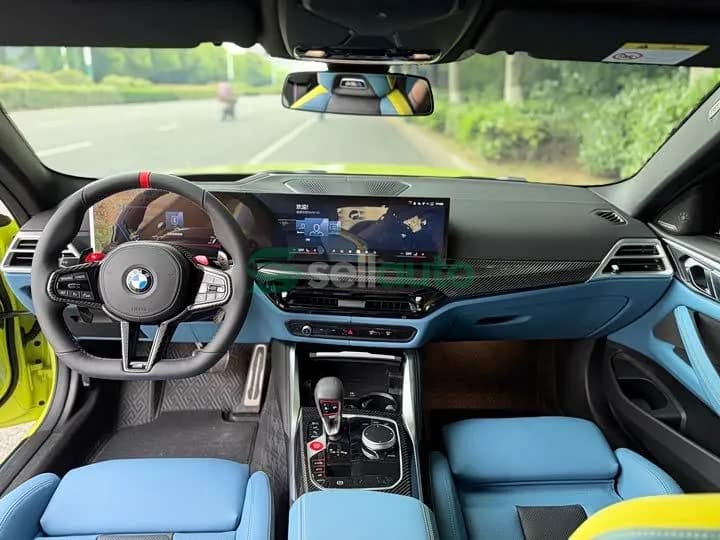 BMW M4 Coupe 2025 8
