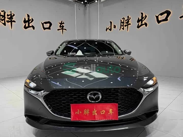 Mazda 3 Axela 2.0L 2022 2
