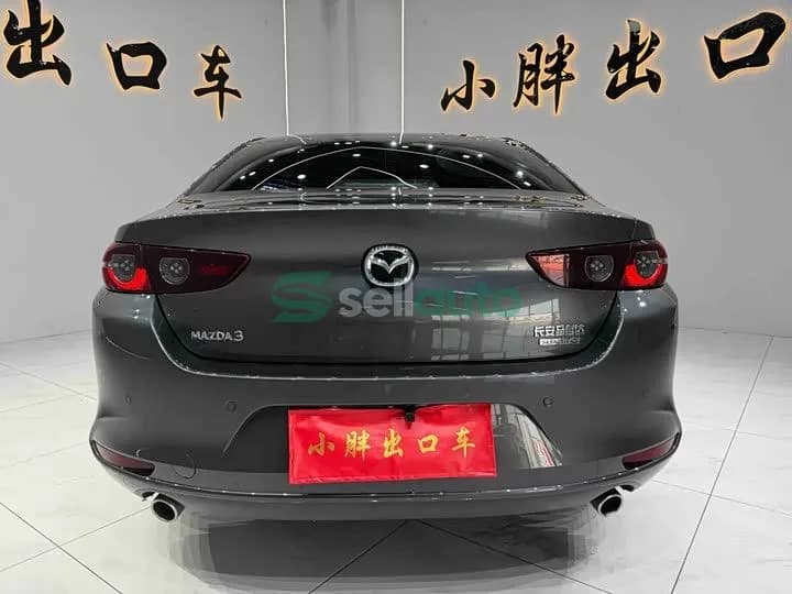 Mazda 3 Axela 2.0L 2022 5