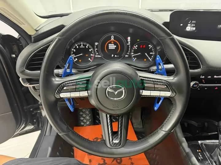 Mazda 3 Axela 2.0L 2022 10