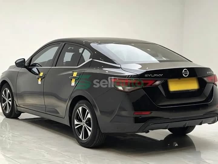 Nissan Sylphy 1.6L XL 2021 5