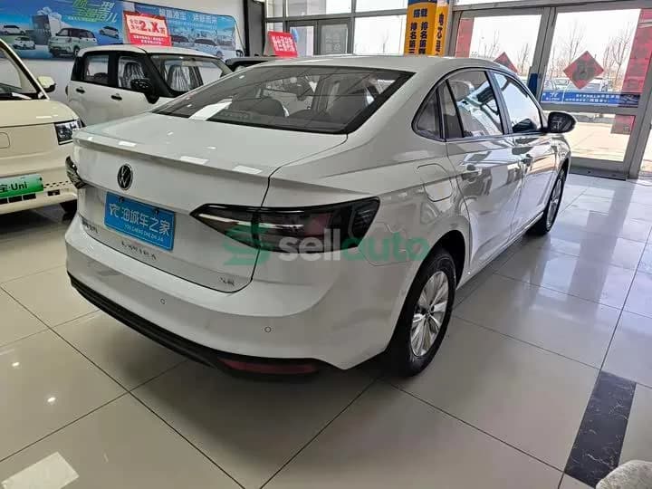 Volkswagen Lavida Sharp 1.5L 2026 4