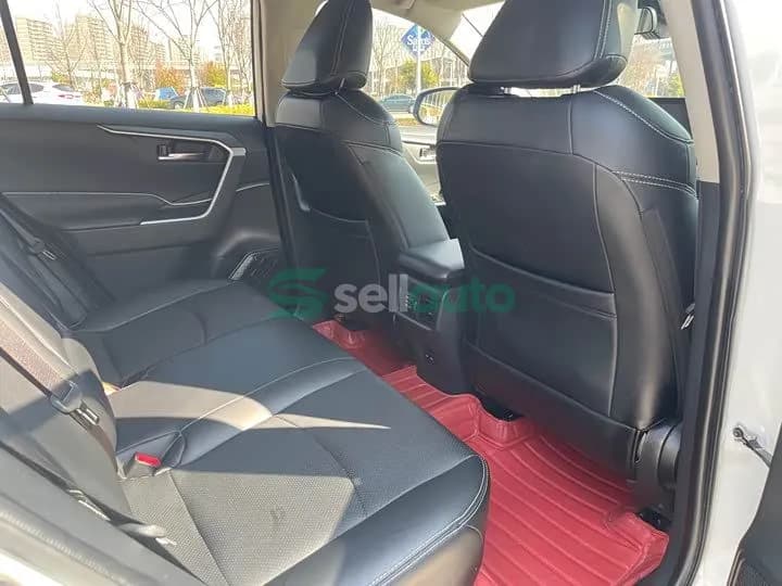 Toyota RAV4 2.0L CVT 2021 12