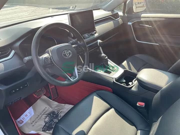 Toyota RAV4 2.0L CVT 2021 9