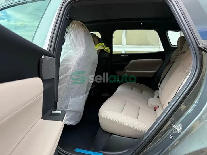 Volvo XC70 Plug-in Hybrid 2025 9