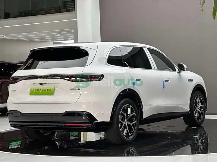 AITO Wenjie M6 Pure 2026 3