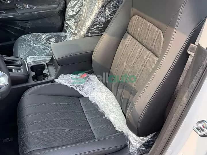 Honda Haoyng 240TURBO FWD 2026 14