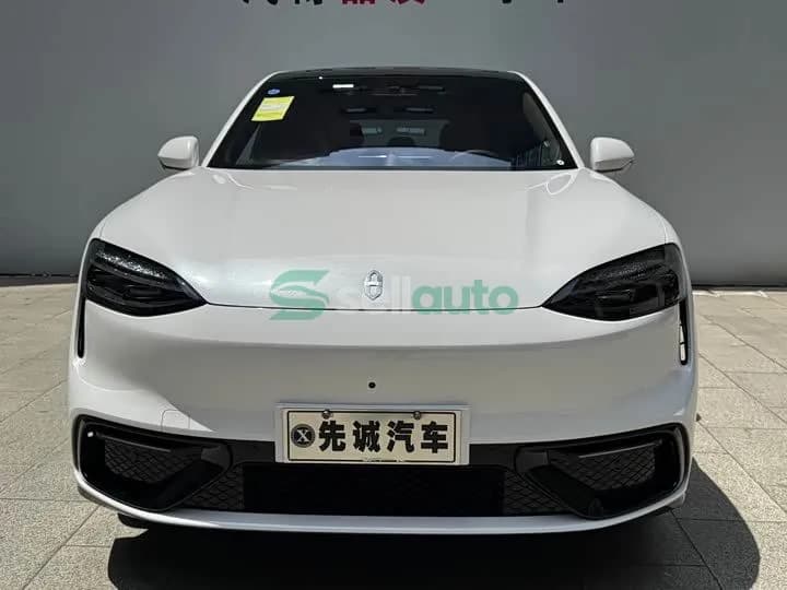 AITO Wenjie M6 Pure 2026 2