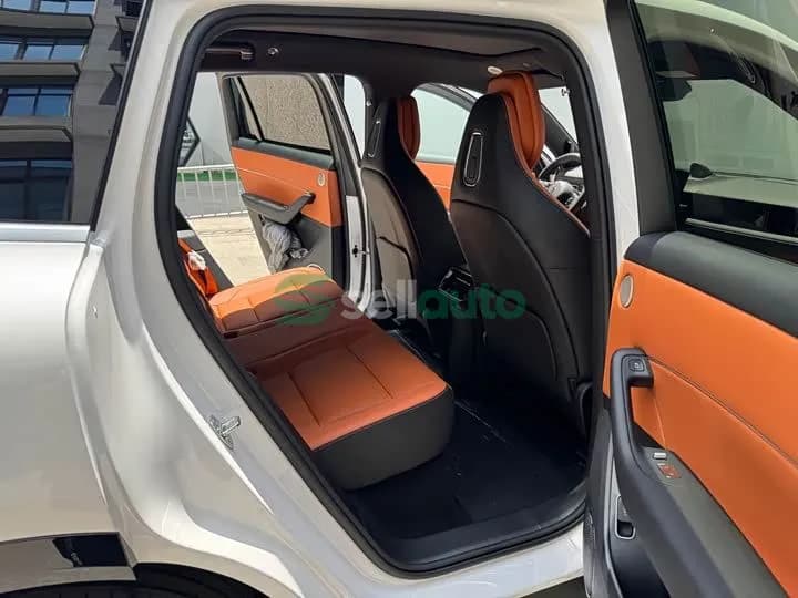 AITO Wenjie M6 Pure 2026 15