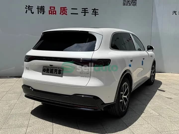 AITO Wenjie M6 Pure 2026 6