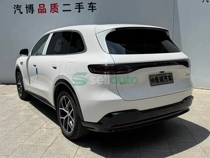 AITO Wenjie M6 Pure 2026 7