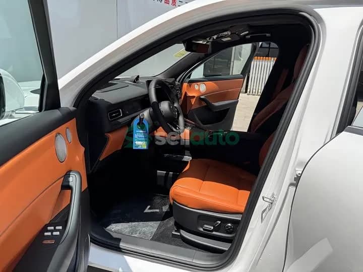 AITO Wenjie M6 Pure 2026 9