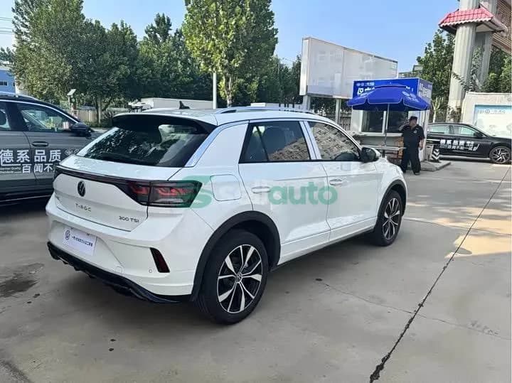 Audi T-ROC 300TSI DSG 2026 14