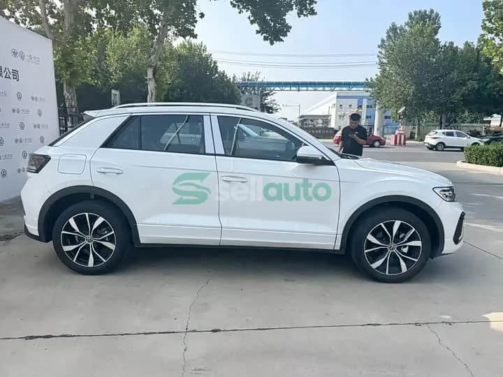 Audi T-ROC 300TSI DSG 2026 3