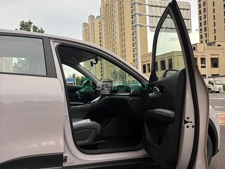 Geely Xingyuan 2026 5