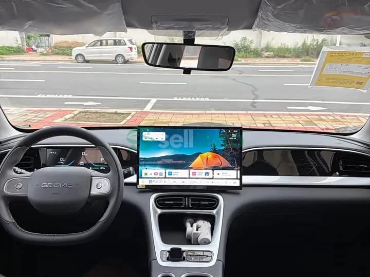 Geely Xingyuan 2026 8