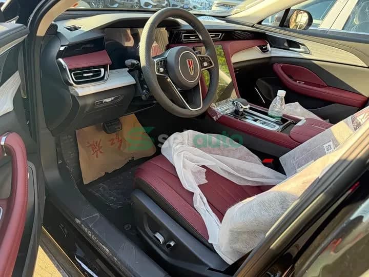 FAW Hongqi H5 1.5T 2026 4