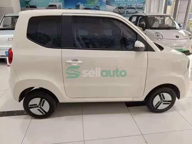 Leapmotor uni 2026 4