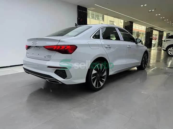 Audi A3 2024 2