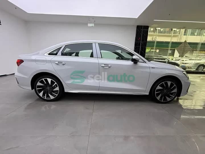 Audi A3 2024 6