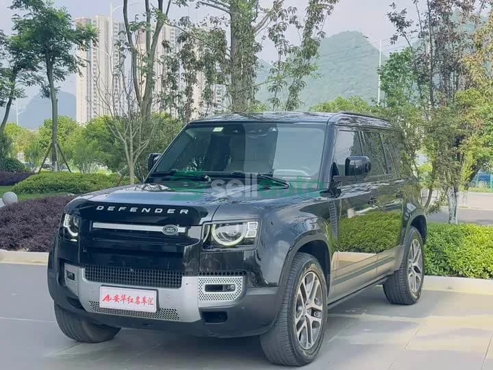 Land Rover Defender 110 P400 2021 1