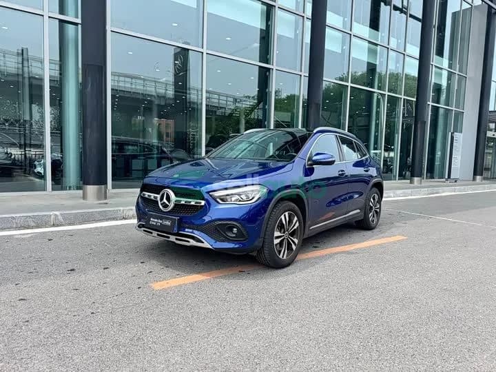Mercedes-Benz GLA 220 2023 1